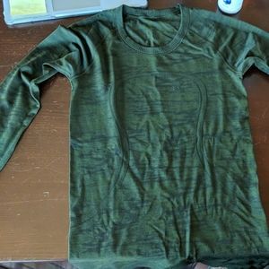 Switfly Tech Long Sleeve Crew